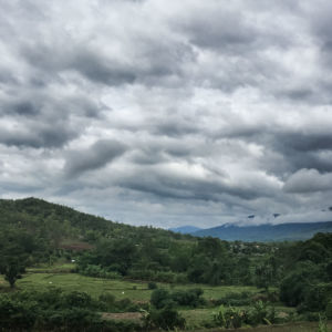 Landschaftspanorama mit Wolken