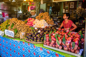 Amphawa Floating Market